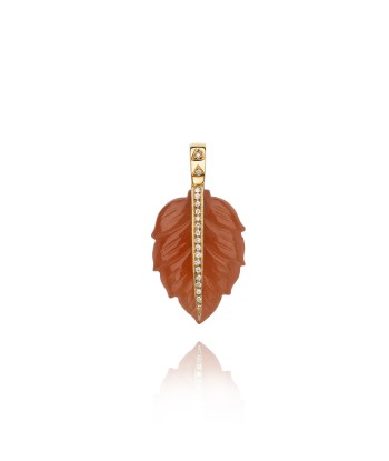 Carnelian Petal Pendant pas chere