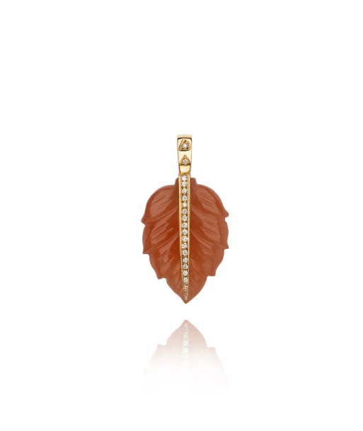 Carnelian Petal Pendant pas chere