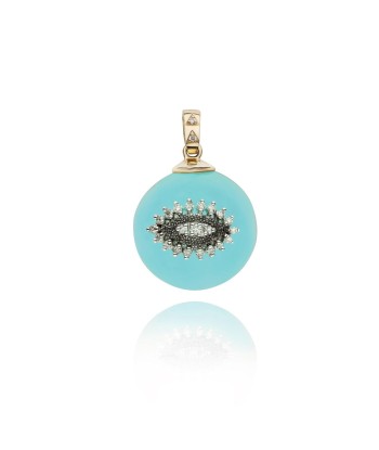 Eye on me turquoise pendant d'Europe débarque