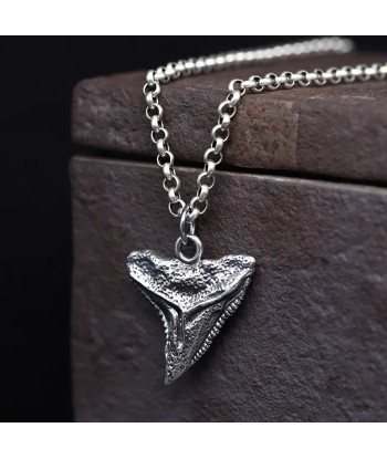 Collier dent de requin en argent véritable offre 