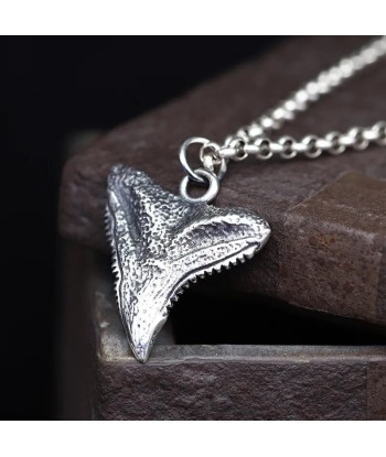 Collier dent de requin en argent véritable offre 