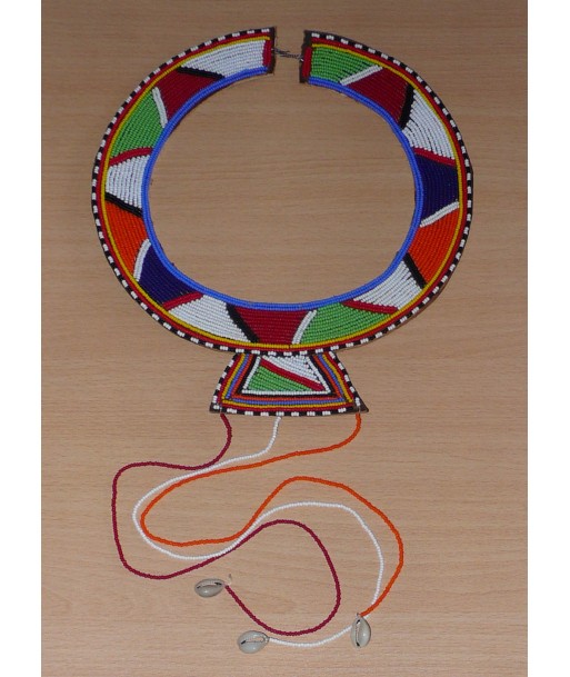 Collier africain tribal traditionnel Massai destockage