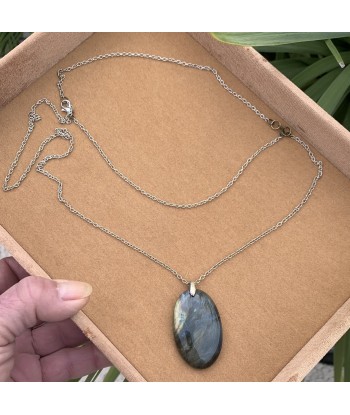 Pendentif en labradorite, la pierre de protection, la pierre du thérapeute, collier unique outlet