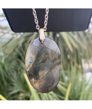 Pendentif en labradorite, la pierre de protection, la pierre du thérapeute, collier unique outlet