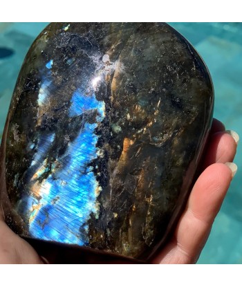 Pierre labradorite bleue de 800g, "la pierre du thérapeute" en ligne des produits 