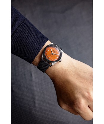 Montre Vulcain - Skindiver Nautique 38mm - Orange (metal bracelet + rubber strap included) Comparez et commandez 