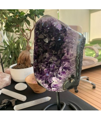 Magnifique Géode d'améthyste sur socle, amethyst, cadeau Noël en ligne des produits 