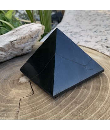 Grande pyramide Shungite noire, Authentique Shungite polie de Carélie Vous souhaitez 