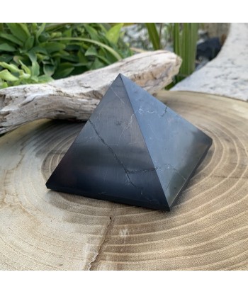 Grande pyramide Shungite noire, Authentique Shungite polie de Carélie Vous souhaitez 