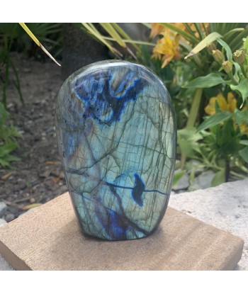 Belle Labradorite de Madagascar de 775g est présent 