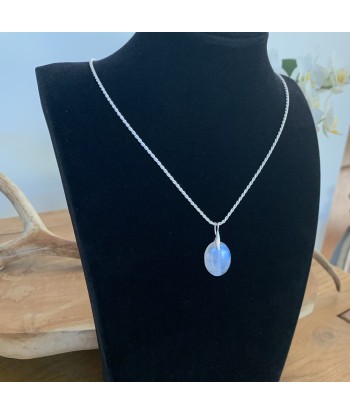 Collier en pierre de lune, la Pierre de naissance juin Pour