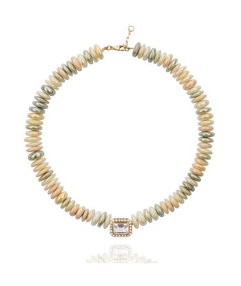 Molly necklace with flat shell beads and gold vous aussi creer 